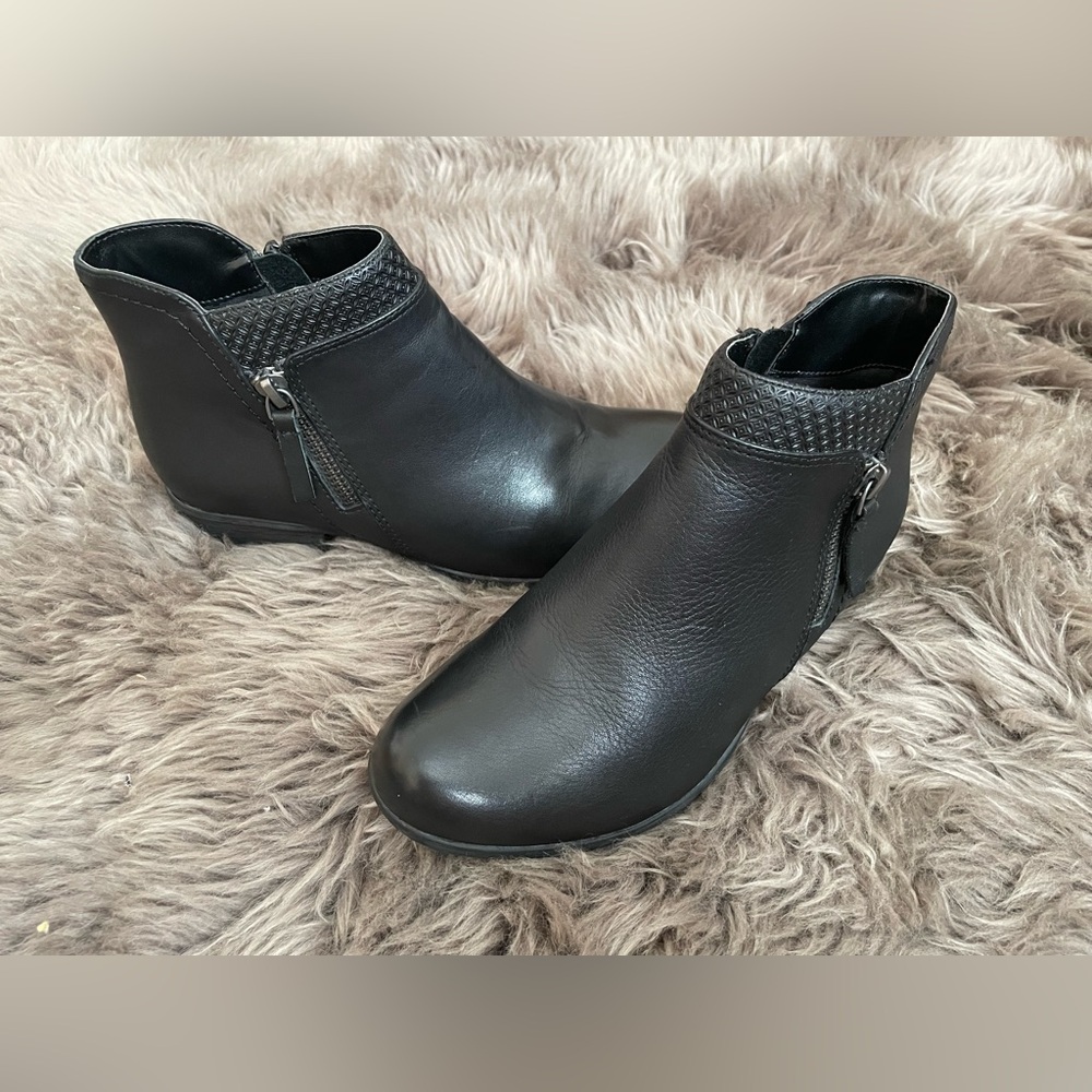 Rockport Brand Black Ankle Boots